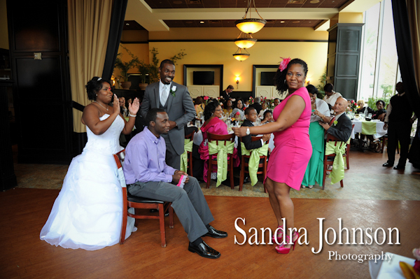 Best 310 Lakeside wedding photographer - Sandra Johnson (SJFoto.com)
